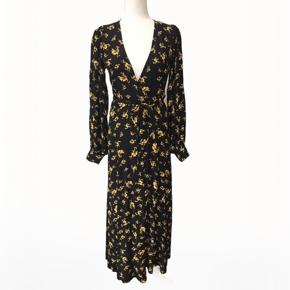 Ganni Printed Crepe Wrap Maxi Dress - Size: 2/4 - Picture 10 of 17